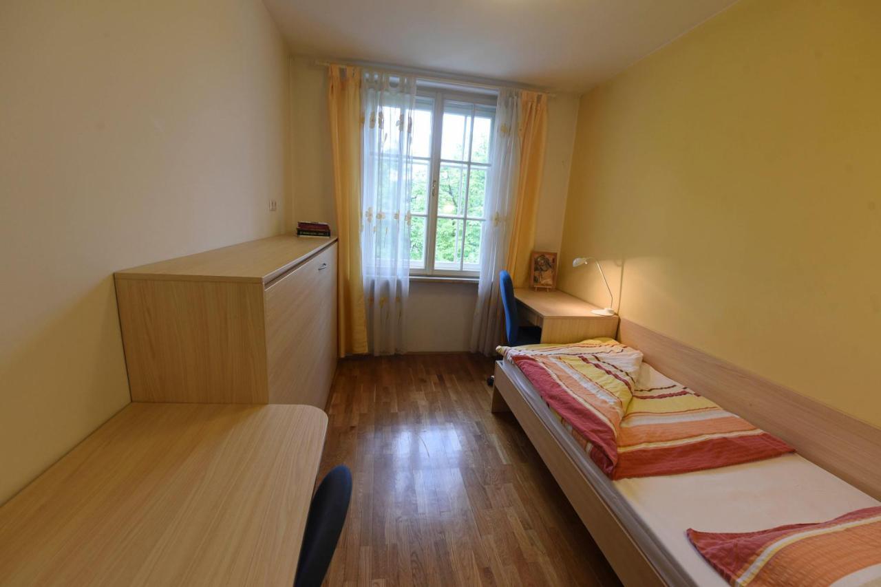 Saint Ignatius Retreat House Bed & Breakfast Ljubljana Exterior photo